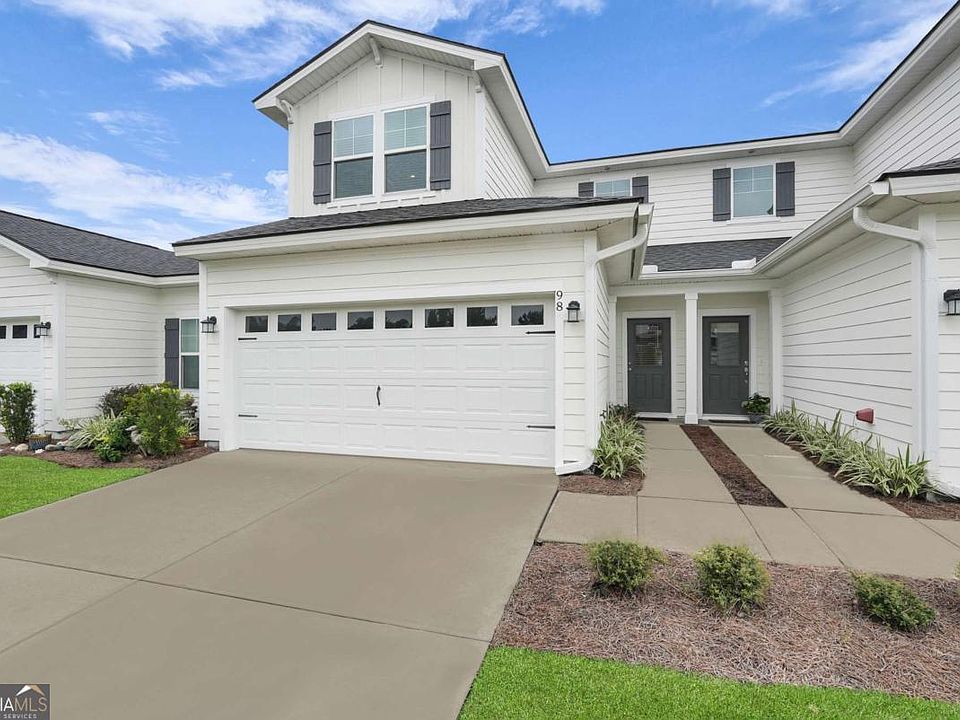 1st image of 98 Small Pine Ln