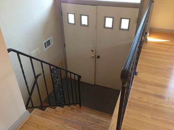 2nd image of 417 Philmont Dr