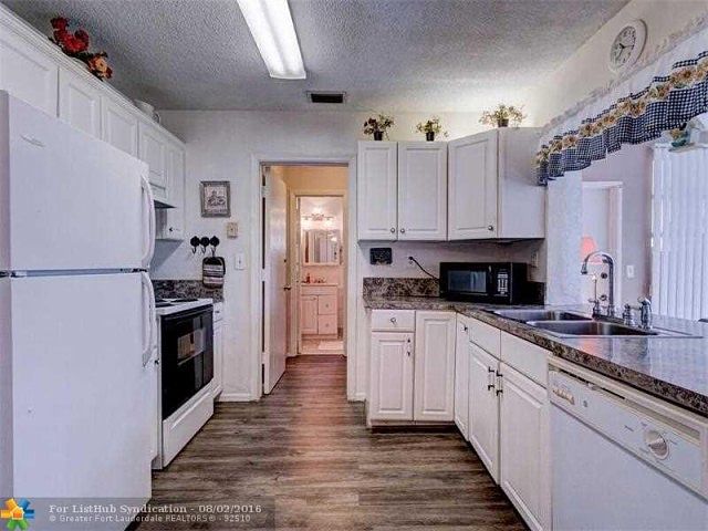 1st image of 5802 NW 85th Ave