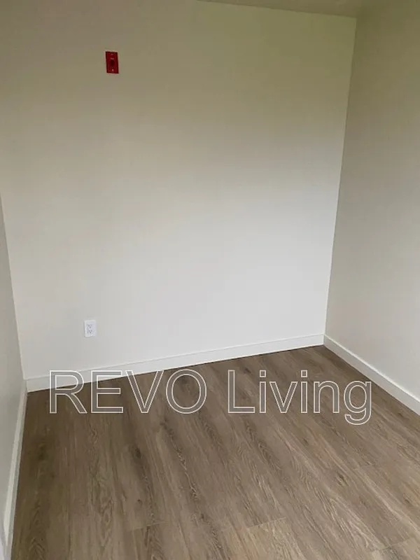 1 bed, 1.0 bath, $1,250 — Photo 4