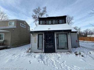 6776 Inkster Rd, Romulus, MI 48174