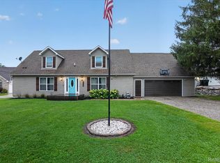 1121 Ripley Rd, Linden, MI 48451