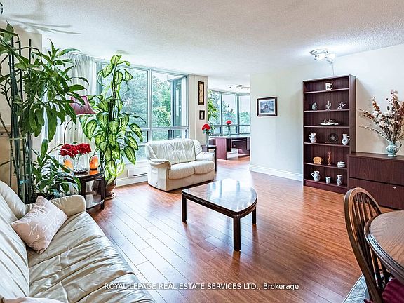 2nd image of 310 Mill St S #202