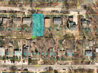 7711 Maple St, Gary, IN 46403