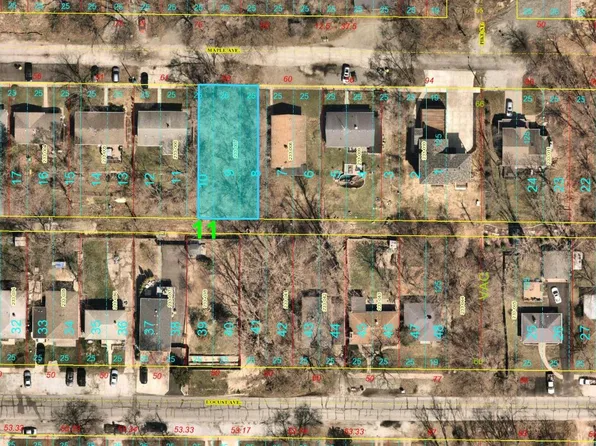 7711 Maple St, Gary, IN 46403