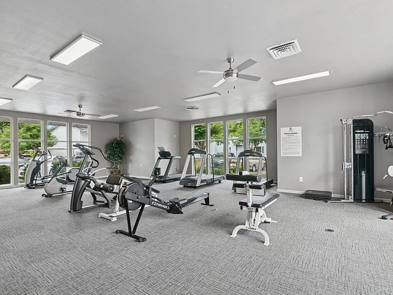 Jenna Village Apartments — Photo 14