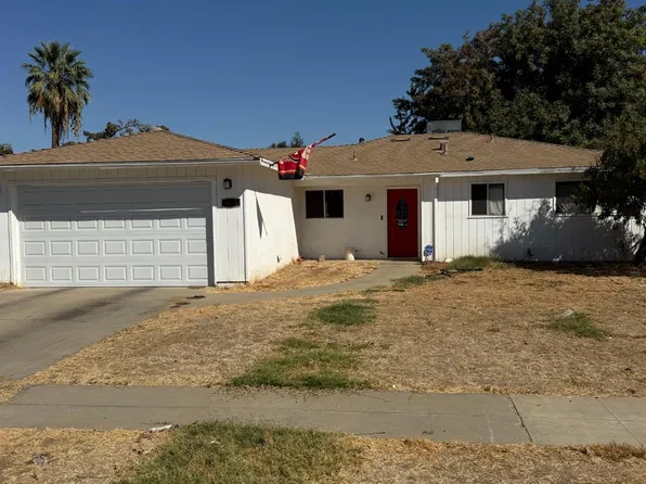 4686 N Kavanagh Ave, Fresno, CA 93705