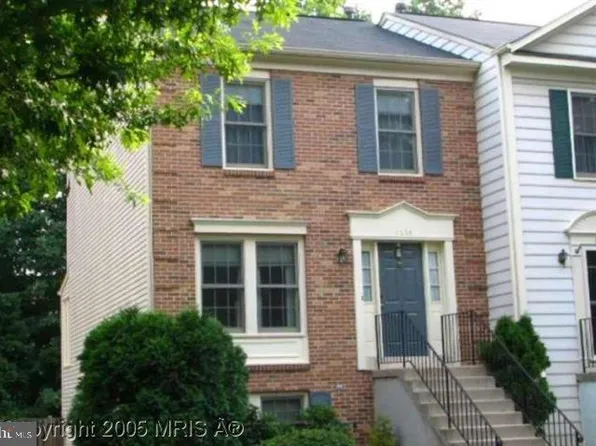 6058 Clay Spur Ct, Centreville, VA 20121