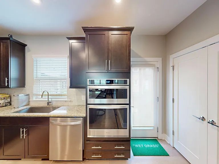 3804 Sky Haven Dr — Photo 16