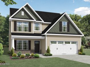 170 Portico Ct, Hampstead, NC 28443