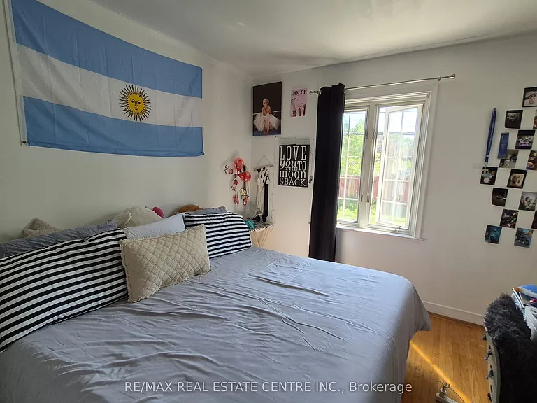 71 Gunton Dr #UPPER — Photo 16