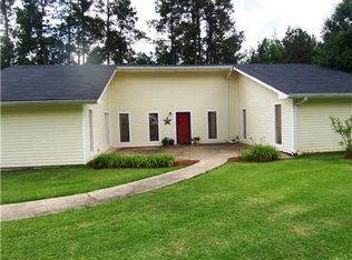 1000 Tranquility Dr, Pineville, LA 71360