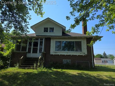 50 Riverview Dr, Mount Clemens, MI, 48043