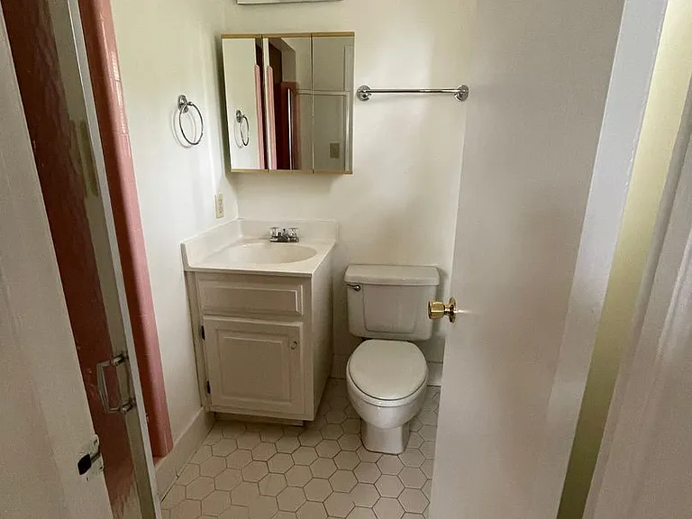 5 Ramblewood Ln — Photo 30