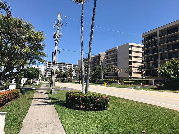 3rd image of 4201 S Ocean Blvd APT H4