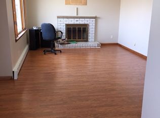 19 Wintergreen Pl, Lackawanna, NY 14218