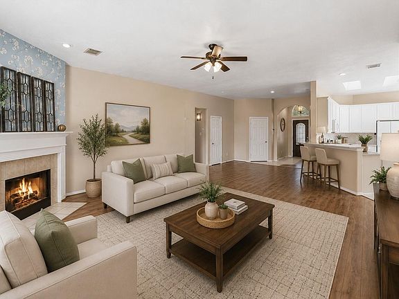 3rd image of 12722 Cedar Grove Ct