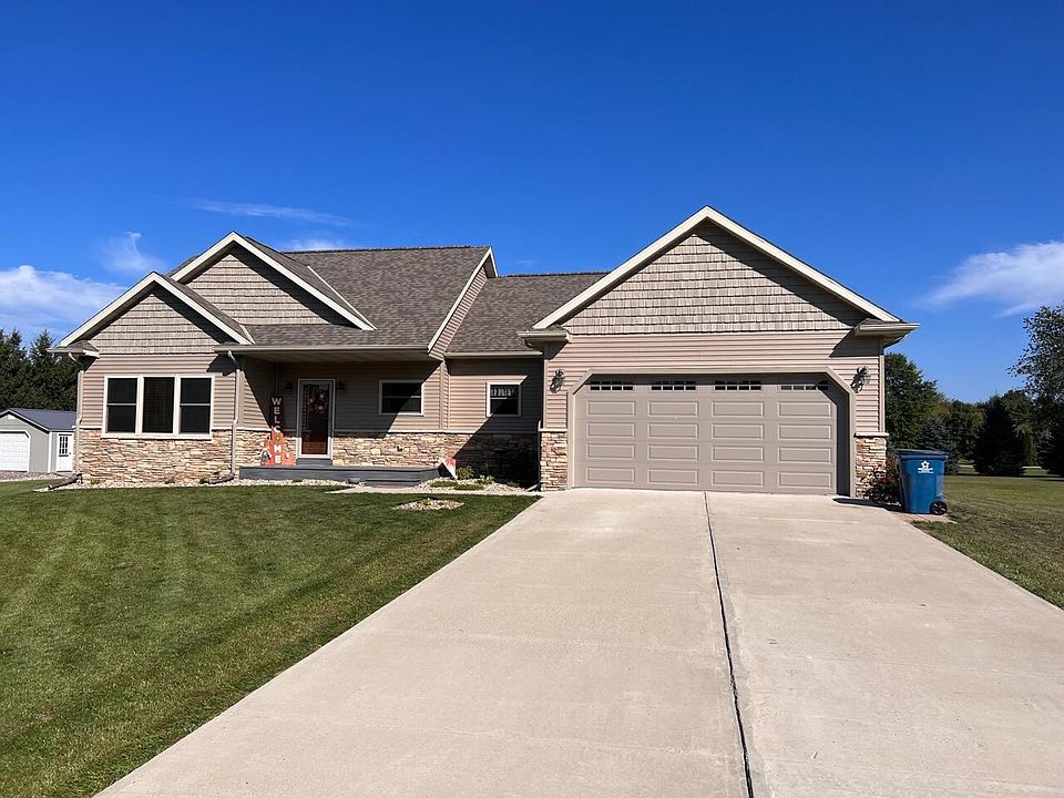 1st image of 222 Leo Dr