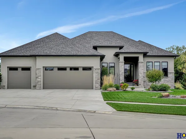 4621 Himark Ct, Lincoln, NE 68526