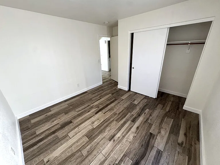 12710 W Ash St — Photo 17