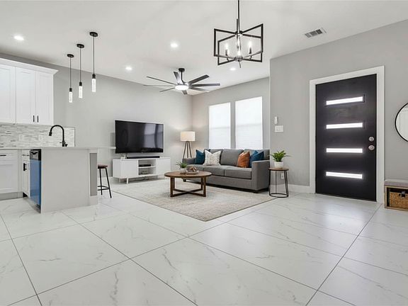 2nd image of 8216 Locksley Rd