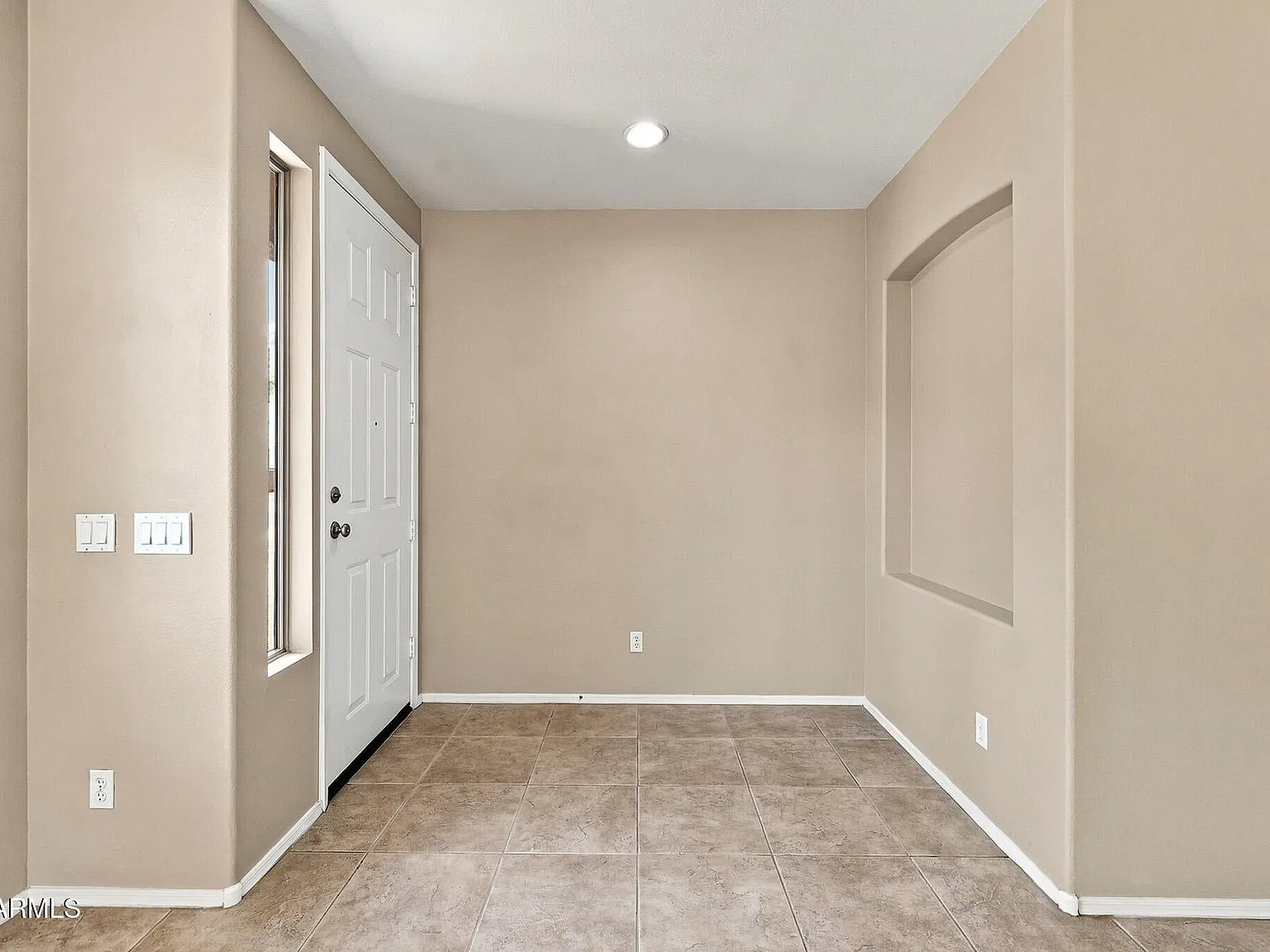 4 bed, $2,500 — Photo 3