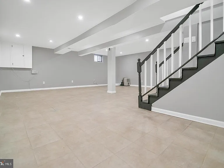 12404 Surrey Circle Dr — Photo 26