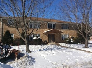 3105 Meriday Ln APT 6, Rockford, IL 61109