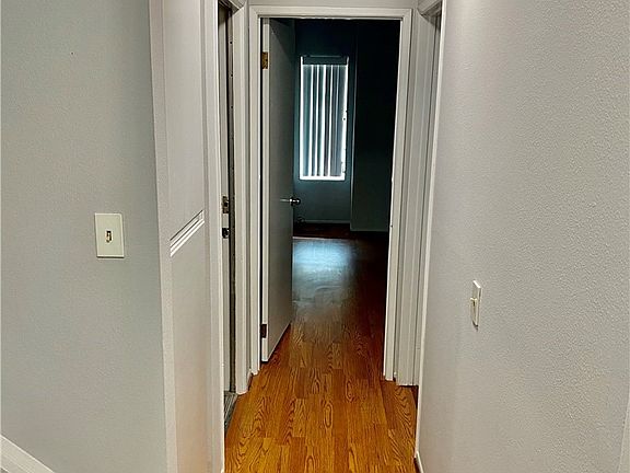 4th image of 8745 Landis View Ln