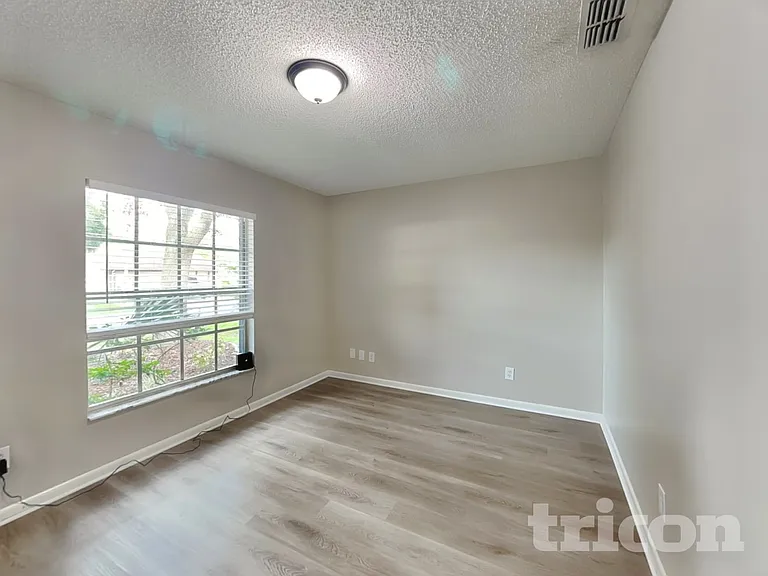 1765 Tinsmith Cir — Photo 9