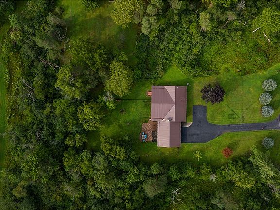 4th image of 45 Mint Meadow Dr
