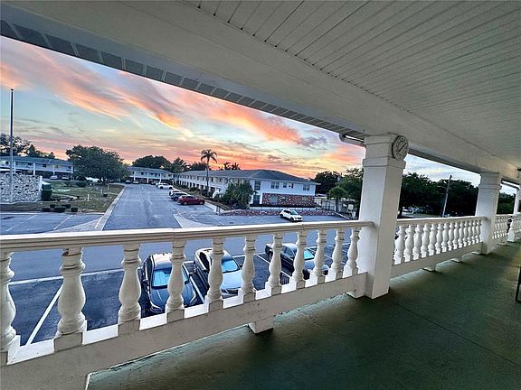 3rd image of 4742 Azalea Dr APT 205