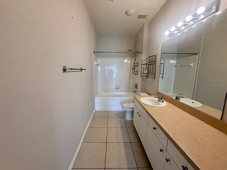 4306 Bayside Village Dr #102 — Photo 62