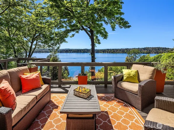 7447 W Mercer Way, Mercer Island, WA 98040