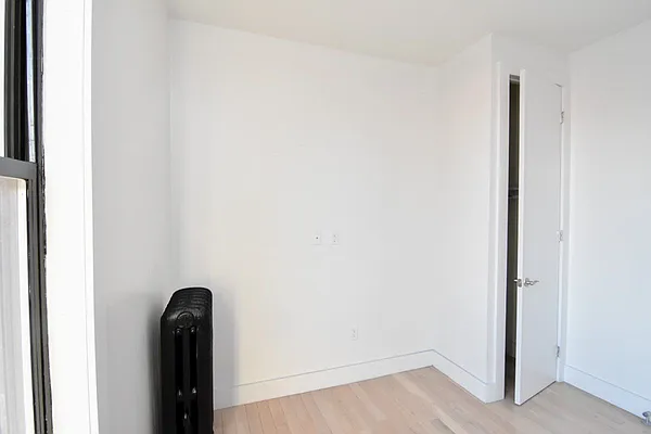 Rented by Bohemia Realty Group | media 14