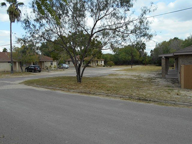 1st image of 401 Vela Jackson Ave