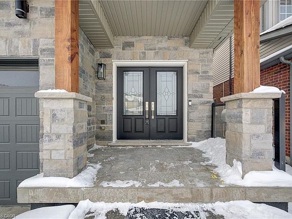 2nd image of 502 Woodbine Ave