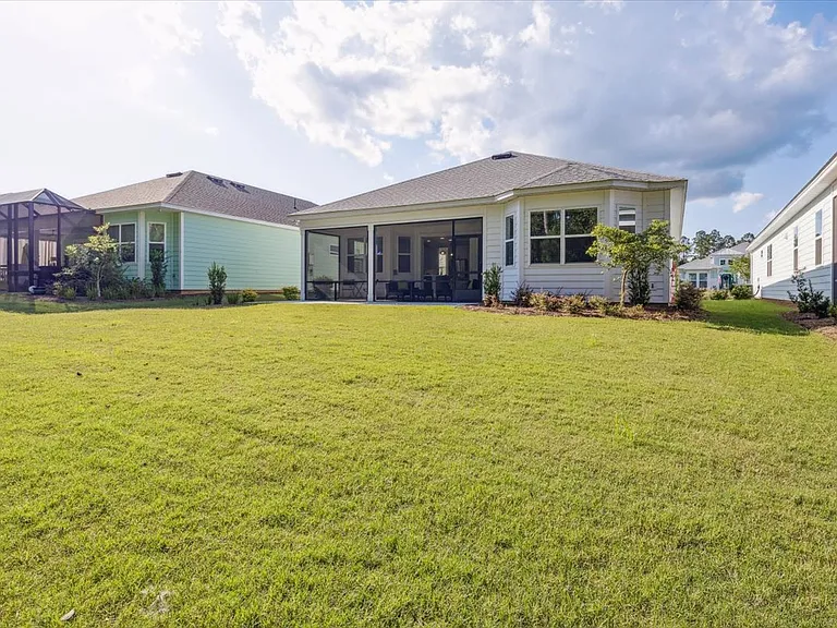 731 Harborside Dr — Photo 4