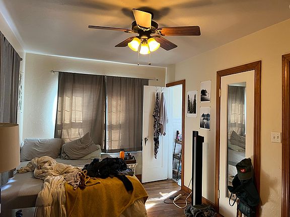 4th image of 323 S Duck St APT 1