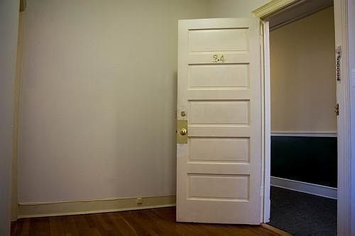 2nd image of 216 Grand Blvd