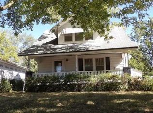 1408 N 9th St, Beatrice, NE 68310