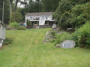 740 Lakeside Dr, Harveys Lake, PA 18618