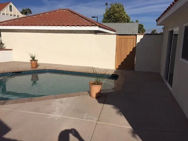 OUTSIDE SHOWER