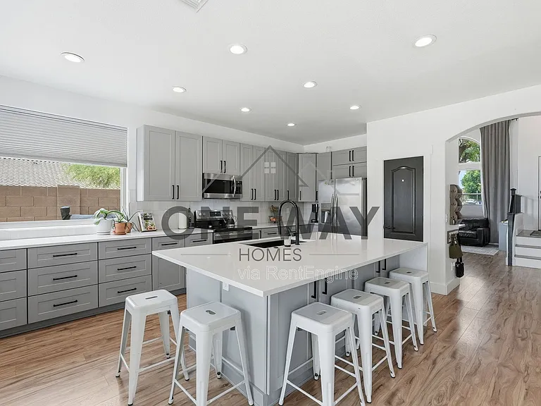 8953 E Hillview St — Photo 11