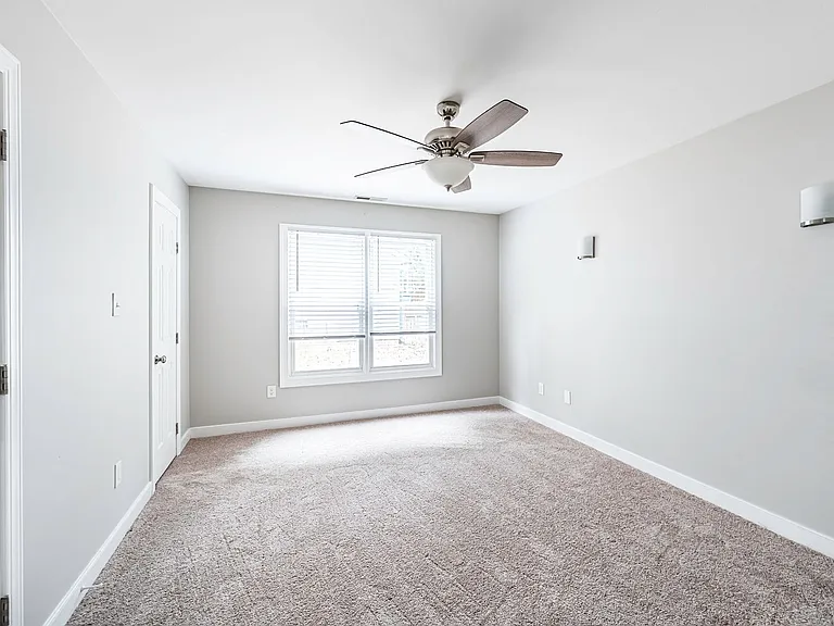 12933 Church Ct — Photo 16