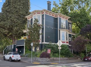 1708 SW Columbia St, Portland, OR 97201