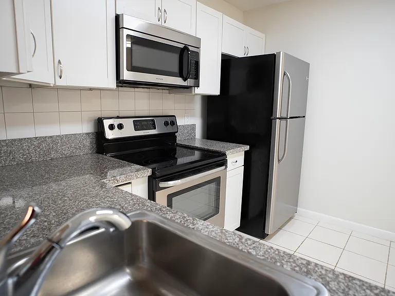 9110 Fairbanks Ln #4 — Photo 7
