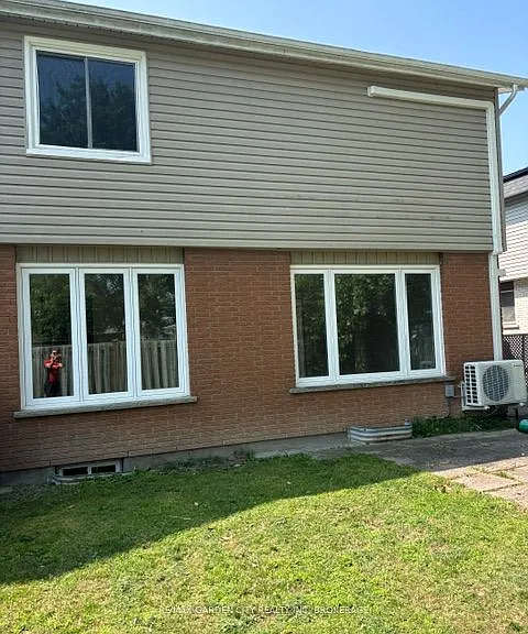 120 Endicott Ter #D — Photo 17