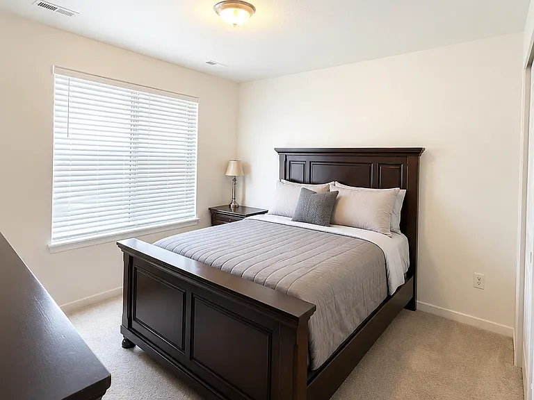 1005 S Elk Way — Photo 18