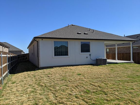 4th image of 16729 Marcello Dr